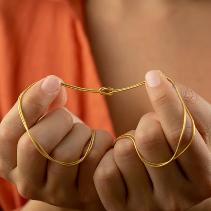 Minimal Love Knot Necklace