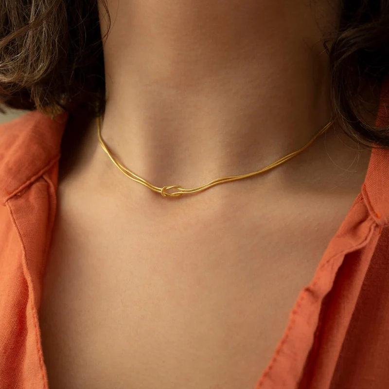 Minimal Love Knot Necklace