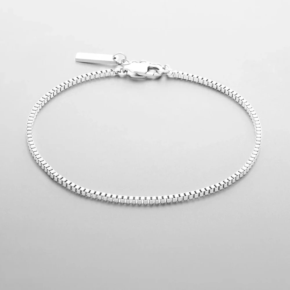 Unisex Minimal Bracelet